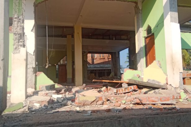 Dampag gempa NTT