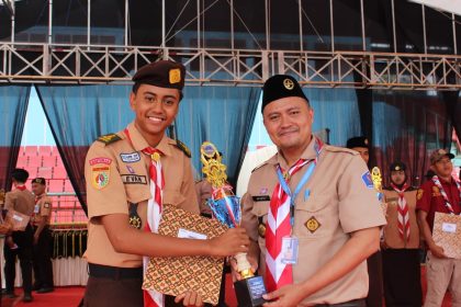Pengumuman pemenang Festival Kehumasan Kendalisada 2026 Kwarcab Banyumas di Halaman GOR Satria Purwokerto, Rabu (9/9/2026). Para peserta dan pemenang dari berbagai golongan Pramuka mengikuti kegiatan yang mengasah kreativitas di bidang jurnalistik, fotografi, video, dan media sosial.