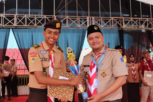 Pengumuman pemenang Festival Kehumasan Kendalisada 2026 Kwarcab Banyumas di Halaman GOR Satria Purwokerto, Rabu (9/9/2026). Para peserta dan pemenang dari berbagai golongan Pramuka mengikuti kegiatan yang mengasah kreativitas di bidang jurnalistik, fotografi, video, dan media sosial.
