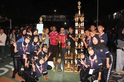 Tim Paskibra PASUSRADA SMK Bunda Satria Wangon tampil dalam LKBB Gelora 4 Tingkat Nasional 2026 di SMK Negeri Karangpucung, Cilacap. Dalam kompetisi tersebut, mereka memborong lima penghargaan.