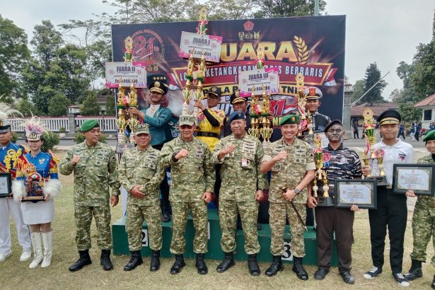 Para juara LKBB Piala Panglima TNI foto bersama usai pengumuman pemenang, Minggu (27/9/2026).