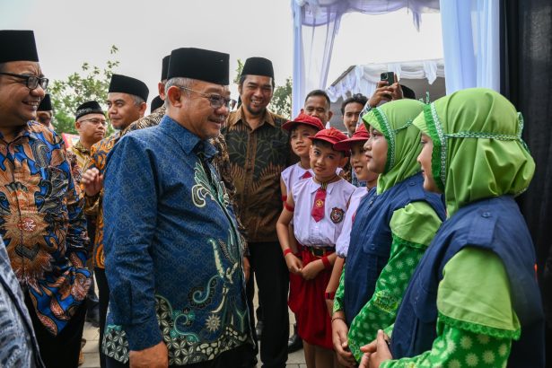 KYAI MENTERI DI JOGJA