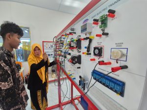 REVITALISASI SEKOLAH ACEH