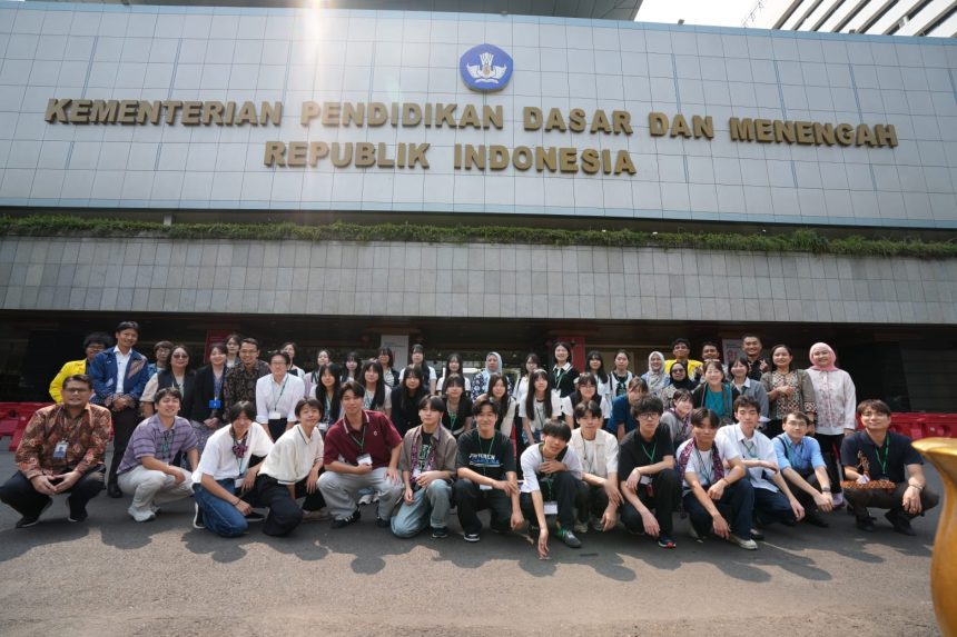 Siswa Tokyo Belajar dari Dunia Nyata, Kemendikdasmen Kenalkan STEM