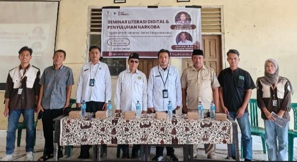 KKP UIN Mataram Desa Sengkol dan MAN 3 Lombok Tengah menggelar Seminar Digitalisasi dan Penyuluhan Bahaya Narkoba, Senin (3/8/2026).