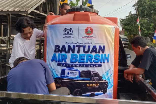 bantuan air bersih