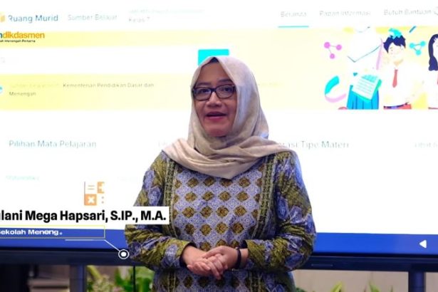 Papan Interaktif Digital di Sekolah