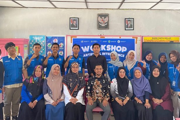 Tenaga pendidik SD Negeri 15 Barru,